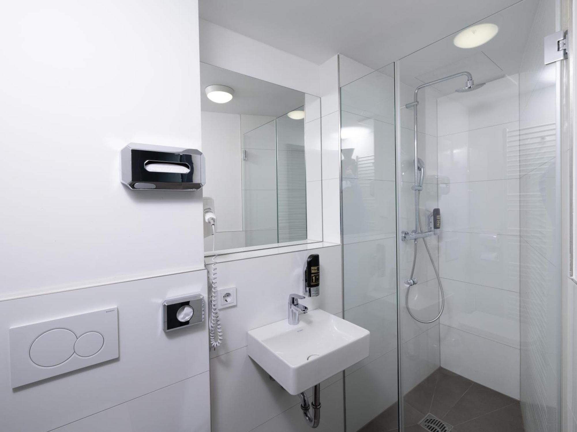 Smart Stay Hotel Station München Ngoại thất bức ảnh